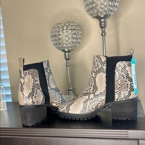 MIA Black and Cream Snakeskin Ankle Booties